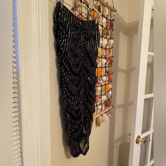 VENUS sequin skirt - Picture 2 of 5